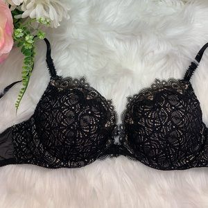 Victoria’s Secret  Bombshell Push Up Bra size 34B